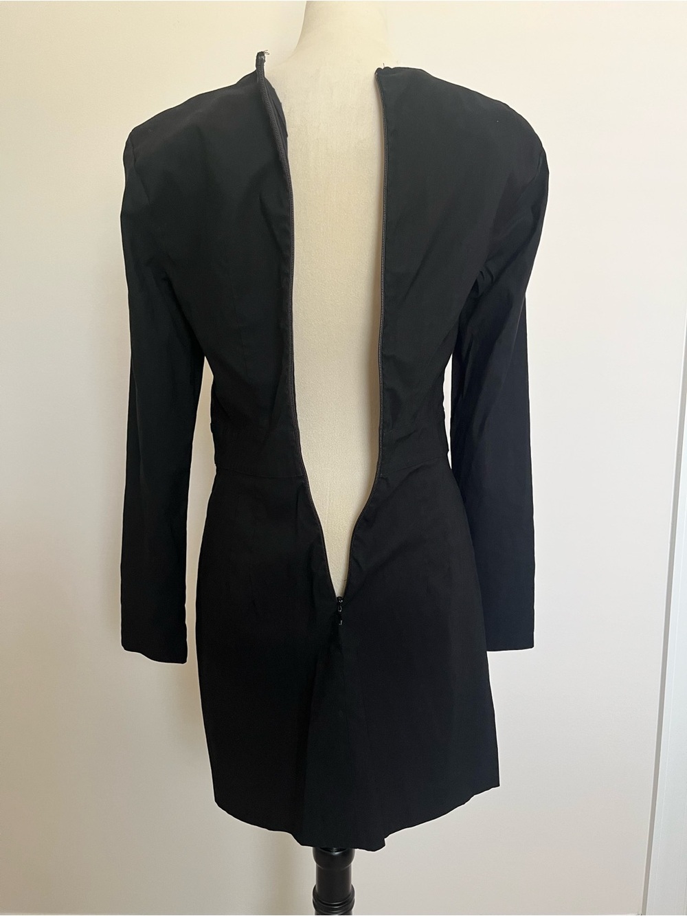 Anthropologie Black Long Sleeve Sweetheart Scalloped Mini Dress Sz 10 Bodycon - Picture 8 of 12